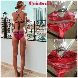 Quintsoul White Label 2 Piece Floral Swimsuit Size L